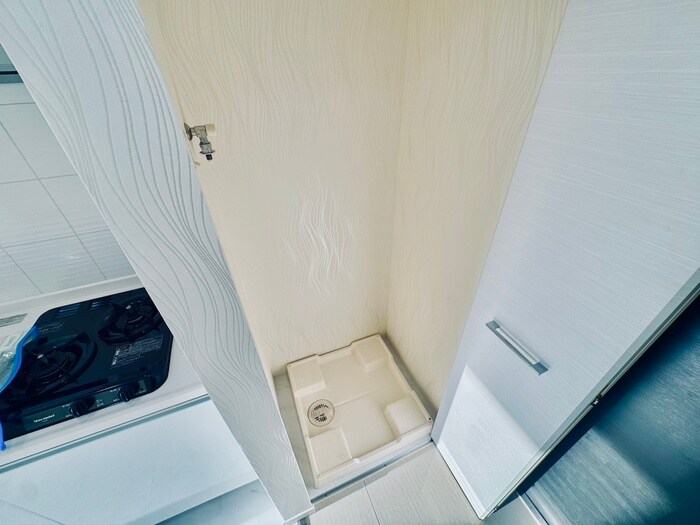 物件内観写真17　(洗濯機置場)