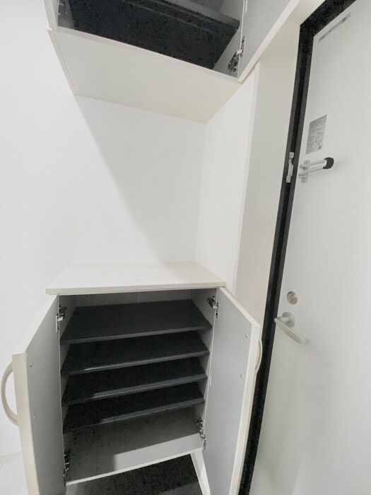 物件内観写真16　(靴箱)