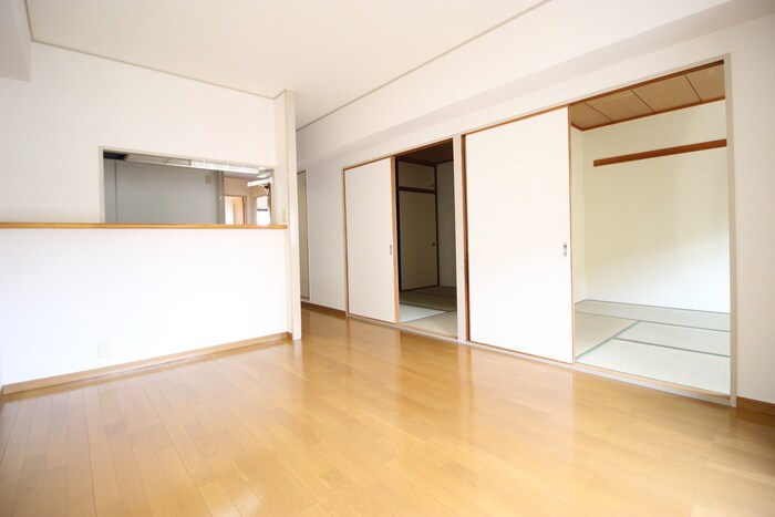 物件内観写真7　(居室)