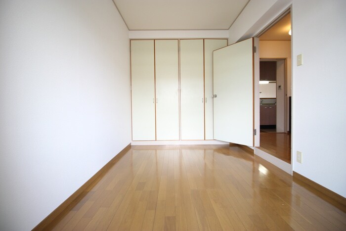 物件内観写真22　(居室)