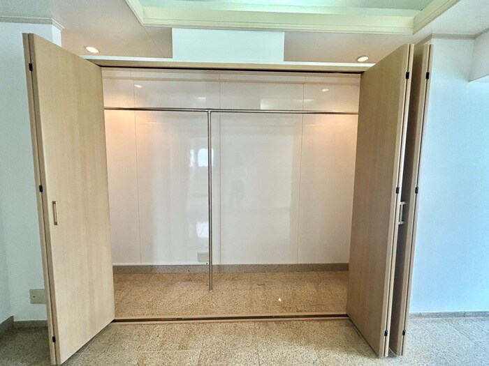 物件内観写真16　(収納)