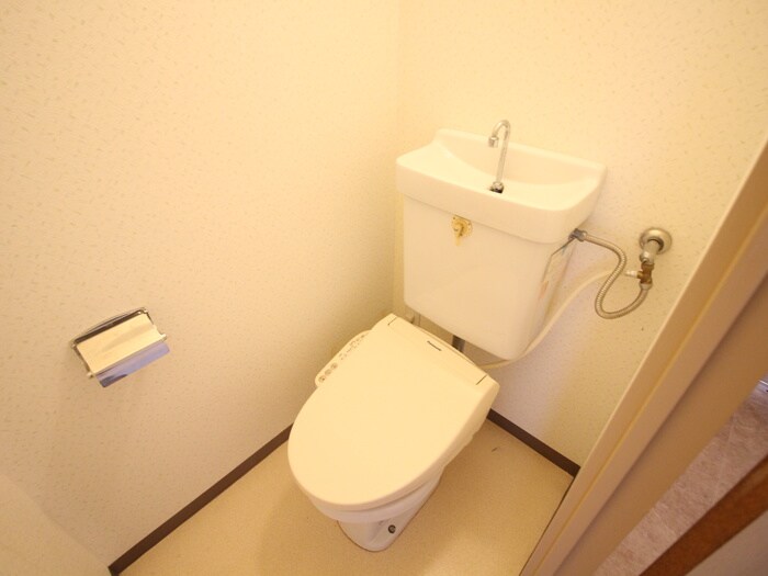 物件内観写真16　(トイレ)