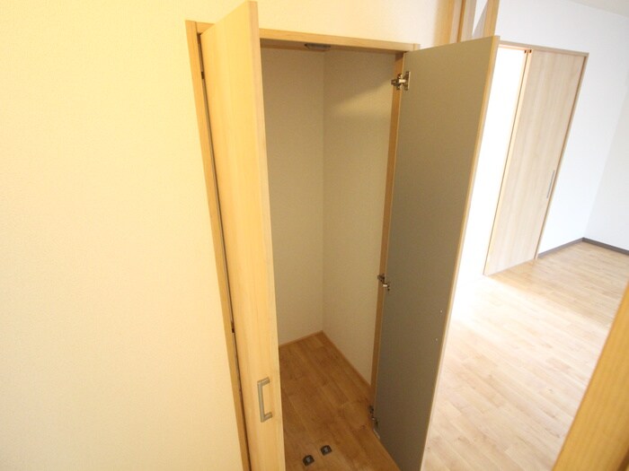 物件内観写真20　(収納)