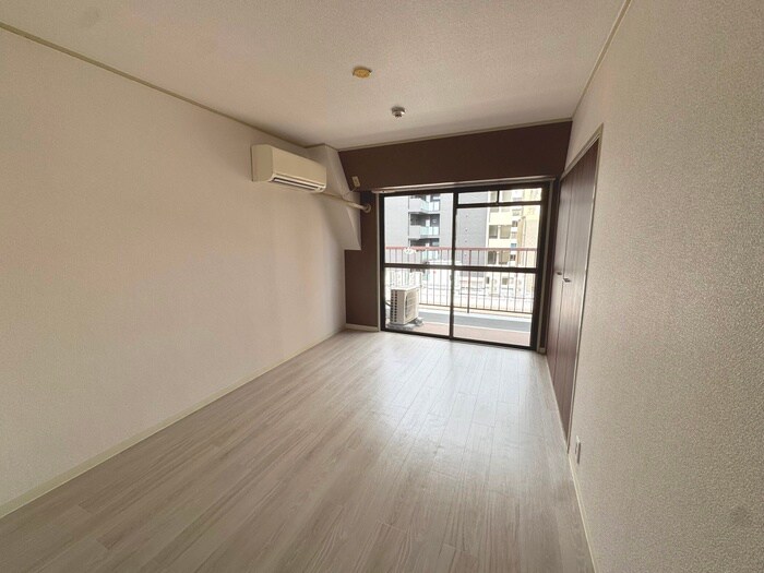 物件内観写真15　(居室)