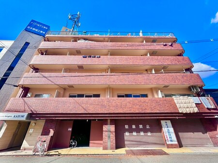 パ－クハイツかずみ外観写真