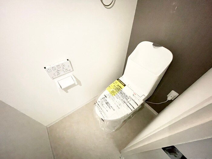 物件内観写真15　(トイレ)