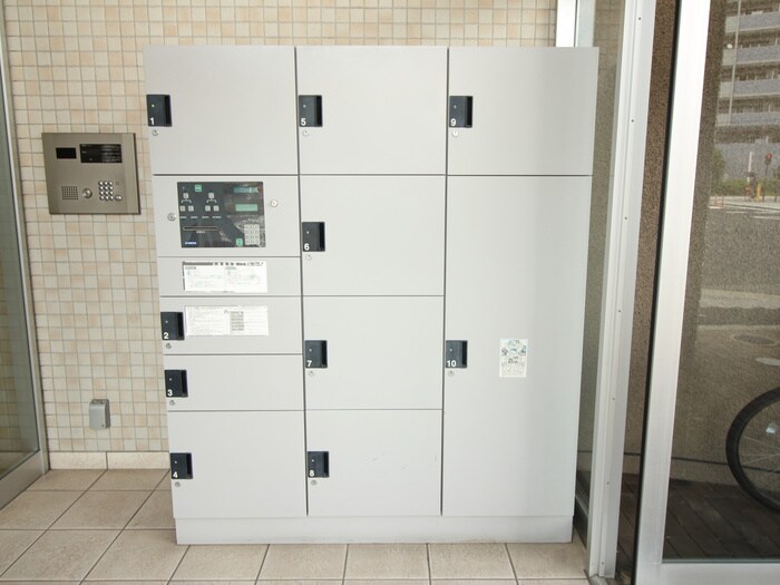 物件外観写真6　(建物設備)