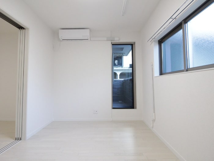 物件内観写真18　(居室)