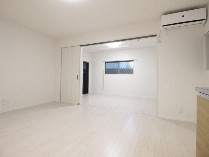 物件内観写真19　(居室)