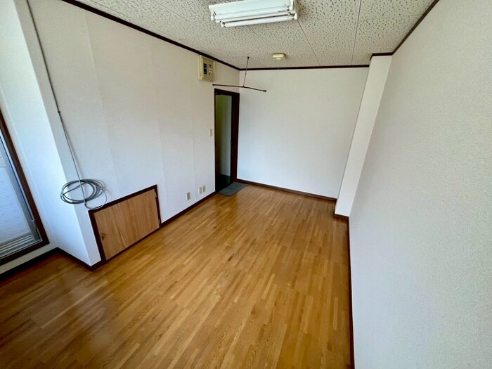 物件内観写真12　(居室)