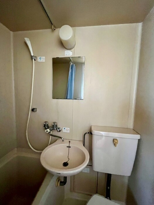 物件内観写真14　(洗面)