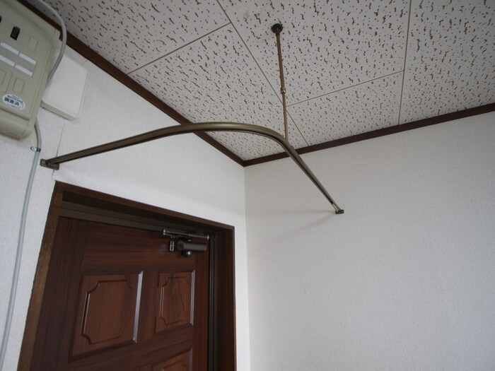 物件内観写真18　(玄関)