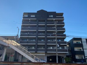 ヴィクトワ－ル外観写真