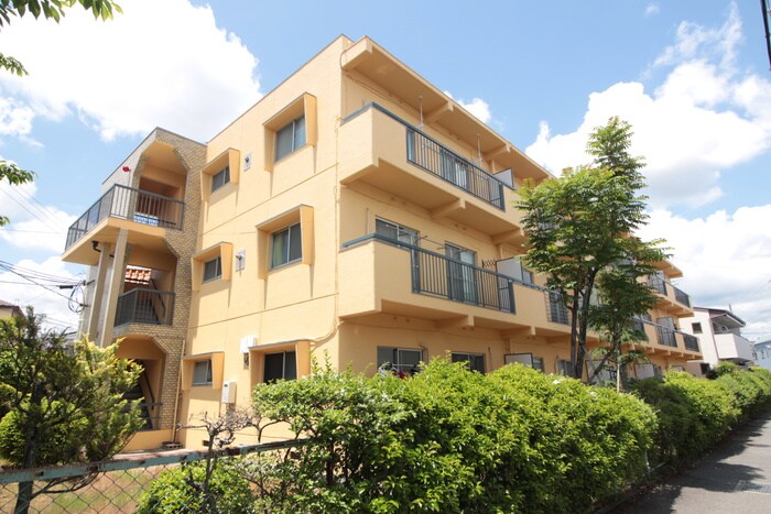 第1 向日ハイツの物件外観写真