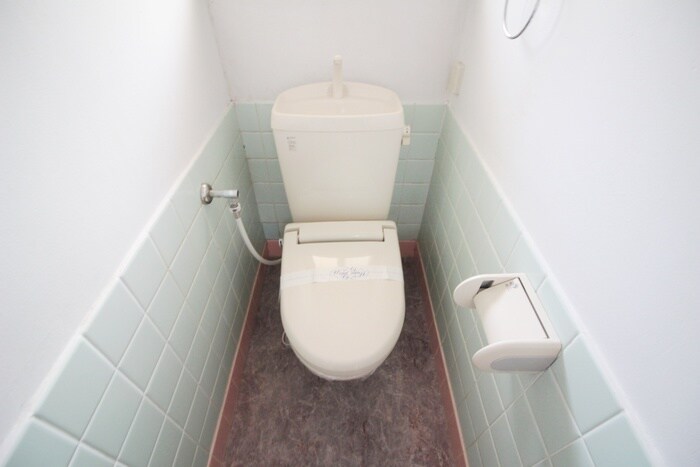 物件内観写真8　(トイレ)