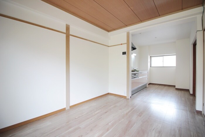 物件内観写真13　(居室)