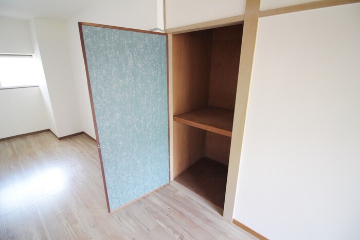 物件内観写真14　(収納)
