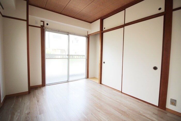 物件内観写真15　(居室)