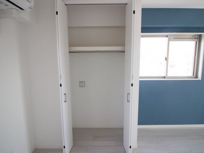 物件内観写真12　(収納)