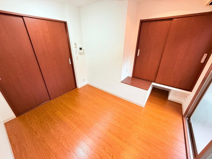 物件内観写真10　(居室)