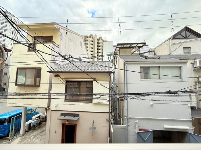 物件内観写真21　(室内からの展望)