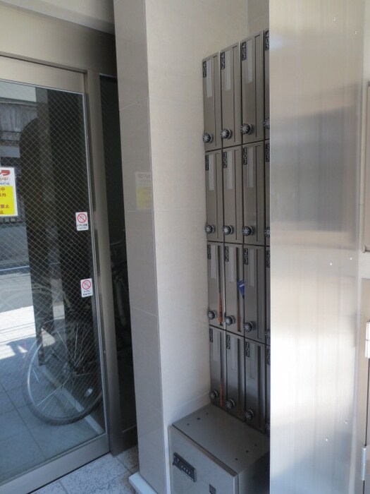 物件外観写真4　(建物設備)