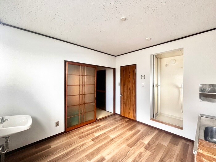 物件内観写真6　(居室)