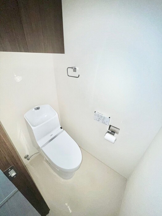 物件内観写真12　(トイレ)