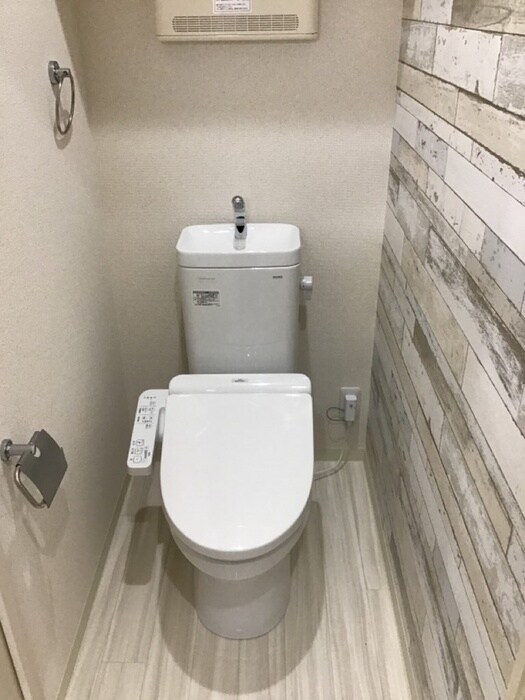 物件内観写真11　(トイレ)