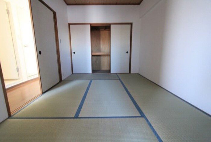 物件内観写真21　(居室)