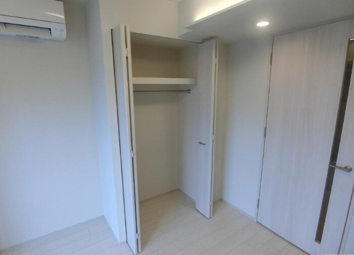 物件内観写真5　(収納)