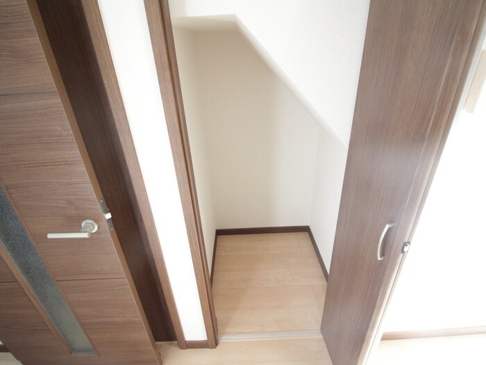 物件内観写真17　(収納)