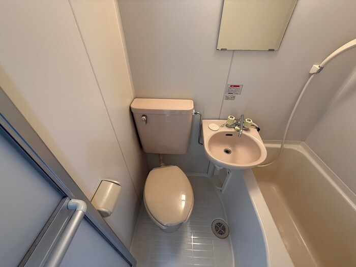 物件内観写真11　(トイレ)