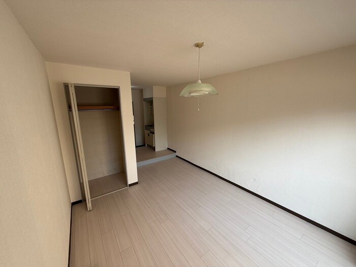 物件内観写真16　(居室)