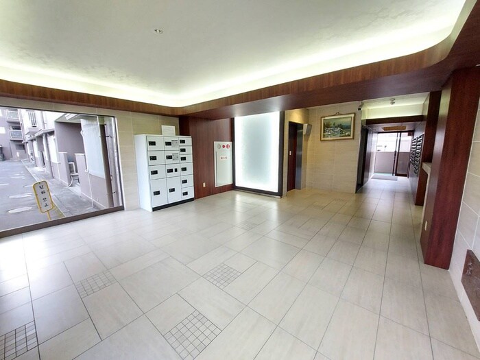 物件外観写真3　(建物設備)