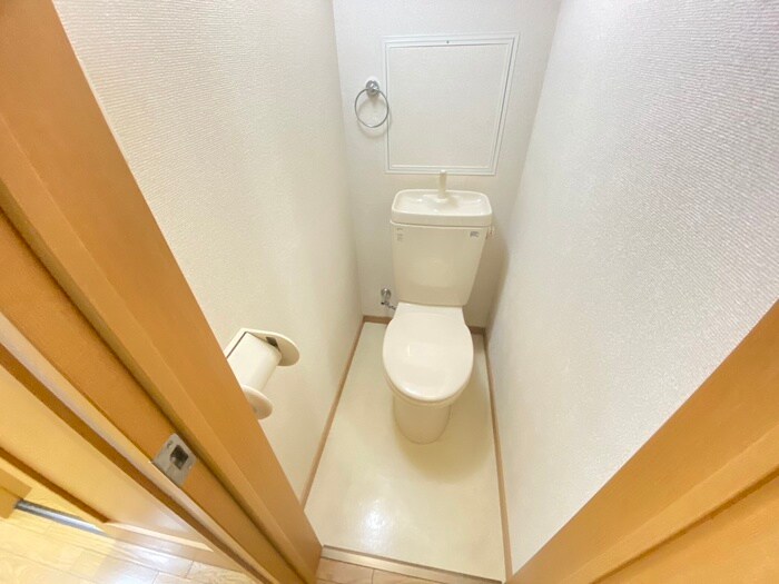 物件内観写真13　(トイレ)