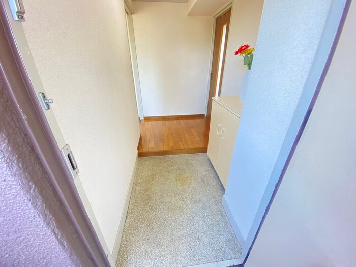 物件内観写真19　(玄関)