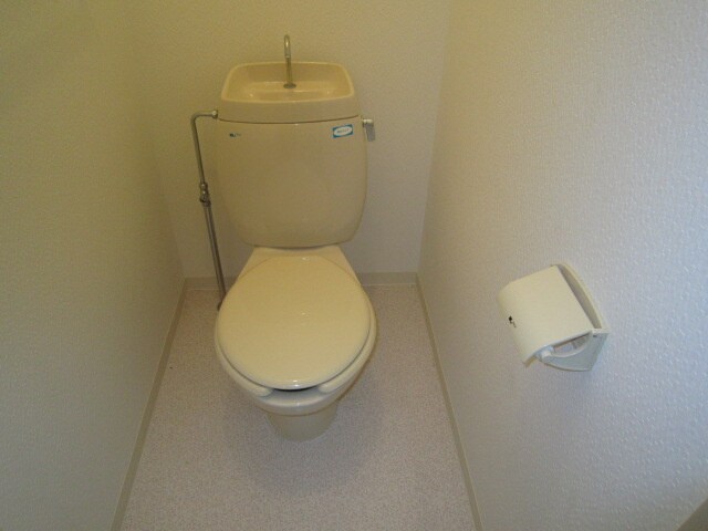 物件内観写真9　(トイレ)