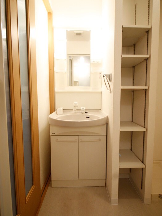 物件内観写真10　(洗面)