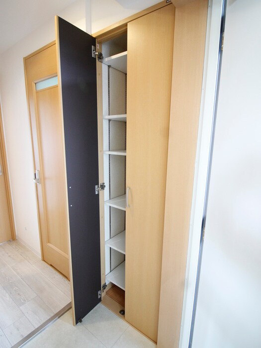 物件内観写真21　(靴箱)