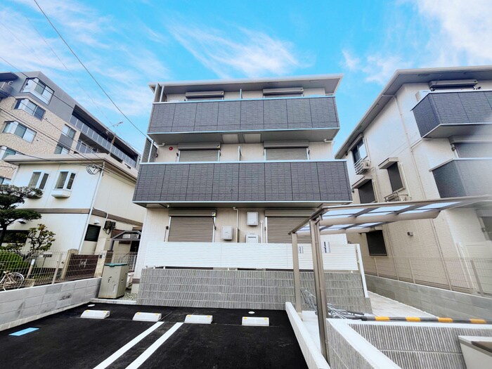 物件外観写真1　(外観写真)