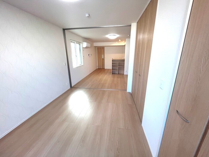 物件内観写真7　(居室)