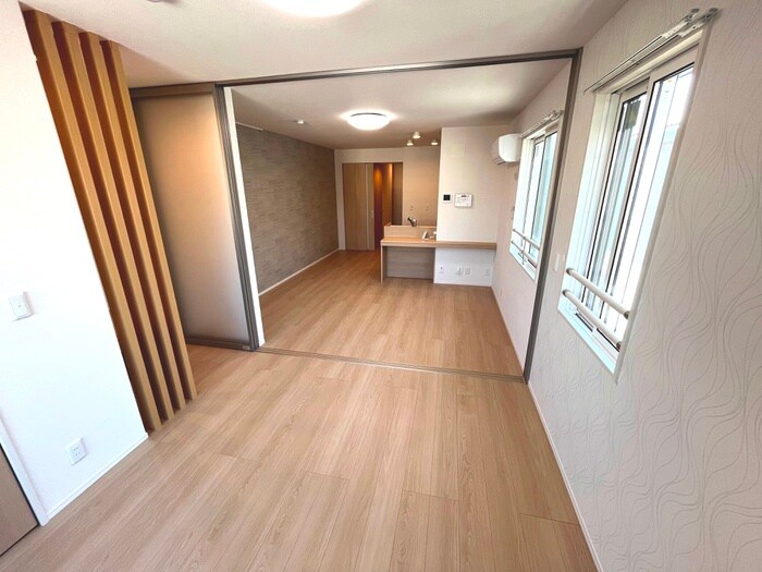 物件内観写真7　(居室)