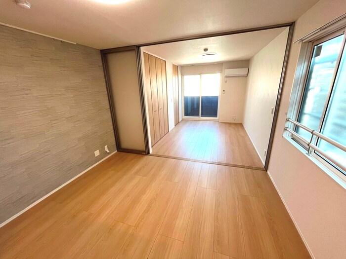 物件内観写真8　(居室)