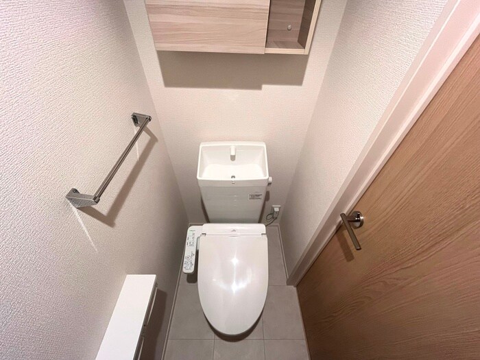 物件内観写真12　(トイレ)