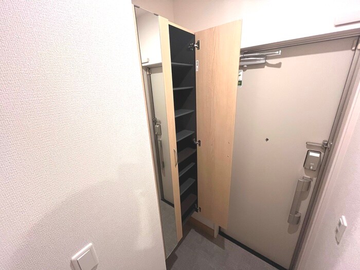 物件内観写真16　(靴箱)