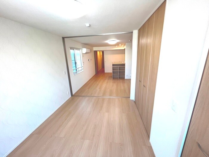 物件内観写真17　(居室)