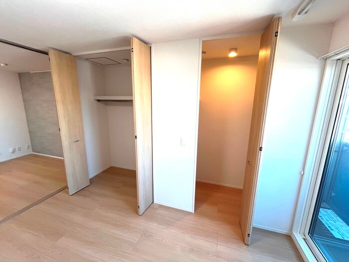 物件内観写真18　(収納)
