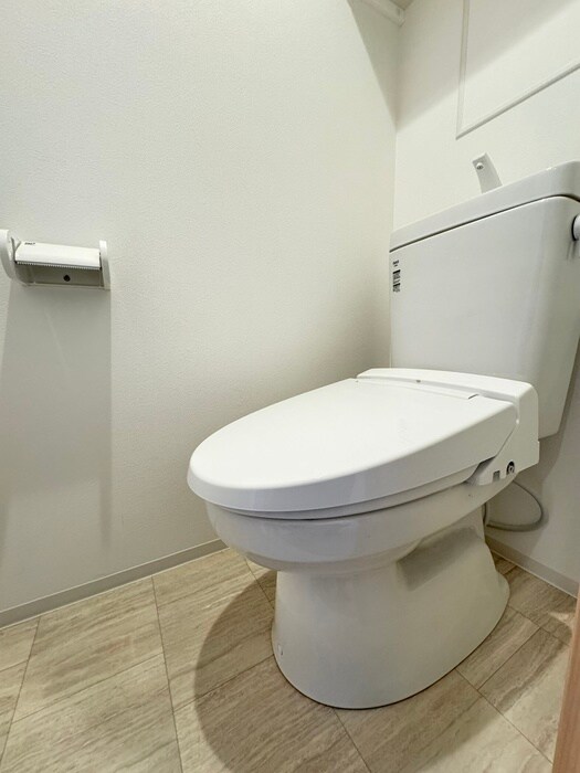 物件内観写真12　(トイレ)