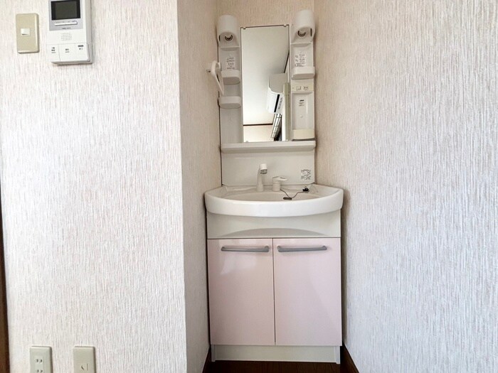 物件内観写真11　(洗面)